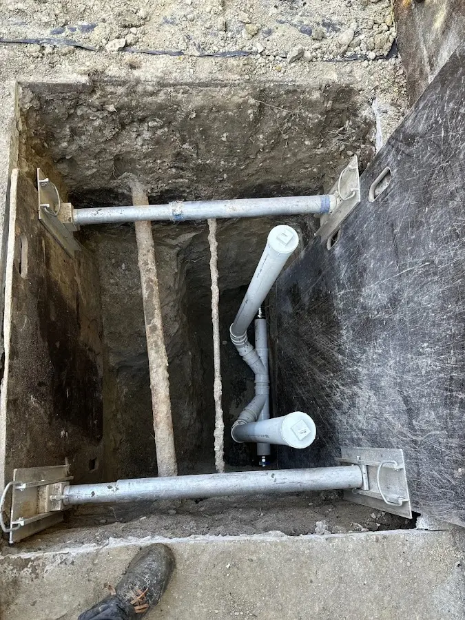 Experienced plumber completing Gas Line Repair work in Douglass